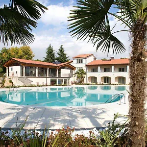 Hotel Monastero &